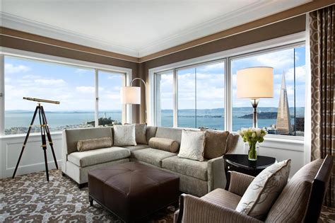 5 Ways the Fairmont San Francisco Hotel Spells Luxury