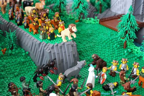 LEGO Narnia: The Lion, the Witch and the Wardrobe | All the … | Flickr