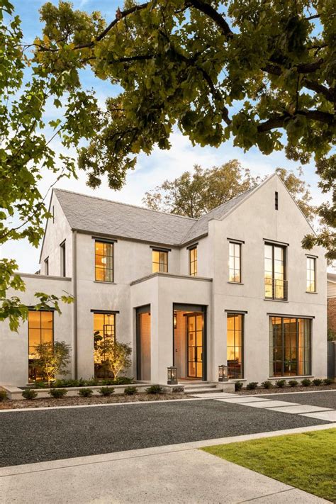 Traditional Home by Erin Sander Design | HomeAdore | Modern farmhouse ...