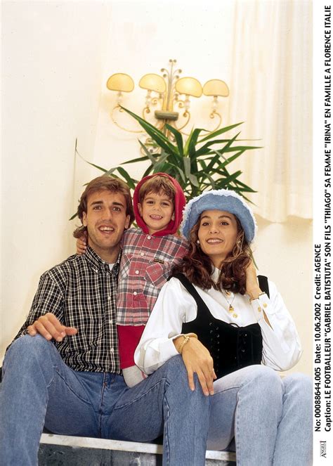 Photo : Gabriel Batistuta avec son fils Thiago et sa femme Irina à ...