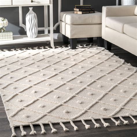 Waffell Diamond Textured Trellis Tassel Ivory Rug | White rug, Area rugs, Ivory rug