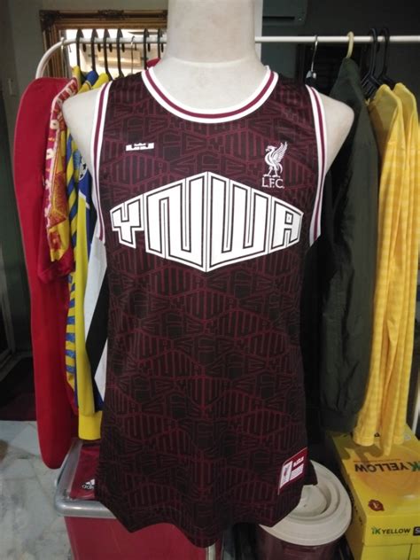 Nike Original LeBron X Liverpool DNA Basketball Jersey, Men's Fashion ...