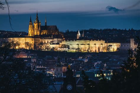 Best of Prague Nightlife - How to Party in Prague at Night