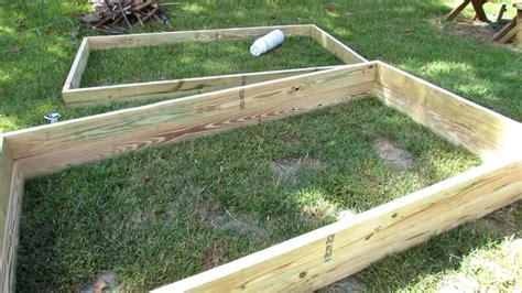 How to Quickly & Easily Build Raised Bed Garden Frames - YouTube