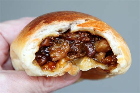 Mei Lai Wah | Pork buns, Roast pork bun, Food