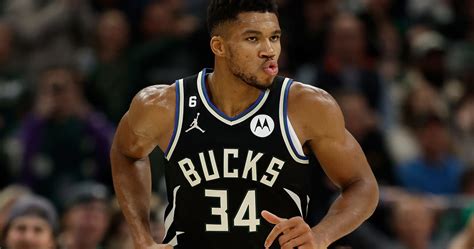 NBA MVP Ranking: Giannis Antetokounmpo Leads Way-Too-Soon Top 5 | News ...