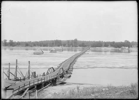 Pontoon Bridges Through History | Thortech International