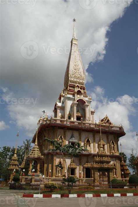 Wat Chalong Temple 1360587 Stock Photo at Vecteezy