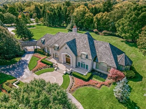 Vivek Ramaswamy House: His Ohio Mega-Mansion Revealed!