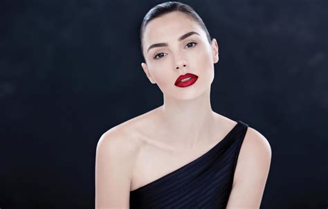 Wallpaper portrait, actress, red lipstick, Gal Gadot images for desktop, section девушки - download