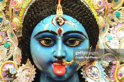 Kali Puja Pandal During Hindu Festival In Kolkata Photos and Premium High Res Pictures - Getty ...