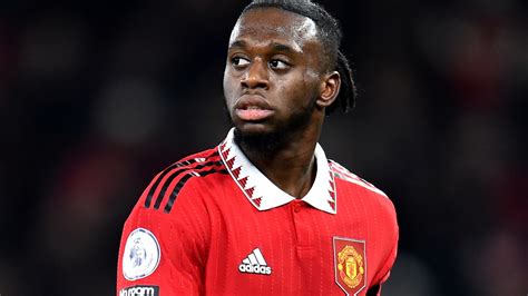 Man Utd ‘open to selling Aaron Wan-Bissaka despite strong performances in Dalot’s absence with ...