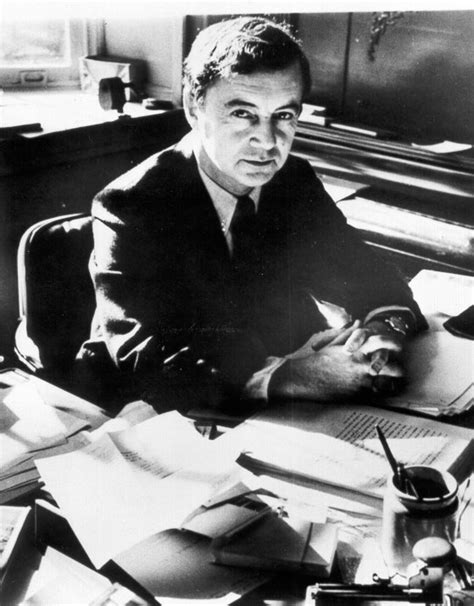 Erving Goffman | Psychology Wiki | FANDOM powered by Wikia