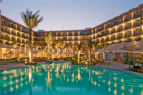 Top 5 best hotels in Oman