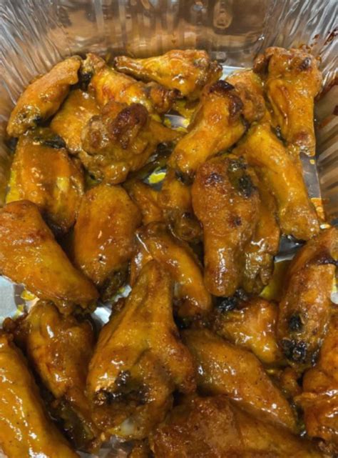 Honey-Mustard Chicken Wings | worldofcooking.net