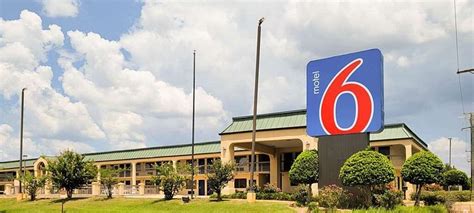 MOTEL 6 JACKSON, MS - SOUTHWEST $57 ($̶6̶3̶) - Prices & Hotel Reviews