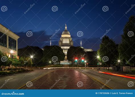 Rhode Island State House at Night Stock Photo - Image of city, capital: 178732636