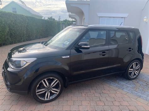 eMoo Online | Classifieds | Transportation | 2016 Kia Soul - Black with Black Leather