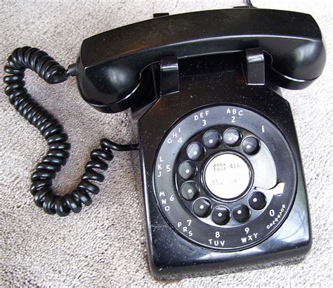 Model 500 telephone - Wikipedia