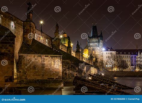 Charles Bridge at Night in Prague Stock Photo - Image of history ...