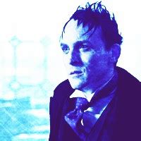 Oswald Cobblepot - Gotham Icon (40205917) - Fanpop