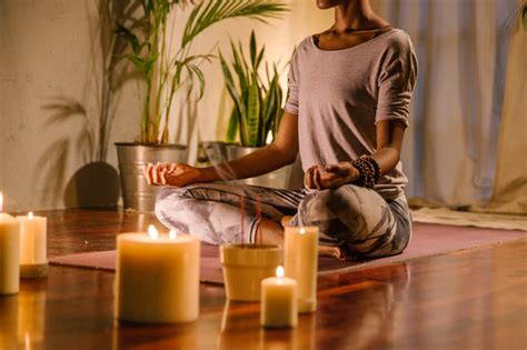 9 Tools That'll Take Your At-Home Meditation Space To The Next Level ...