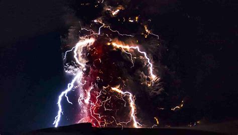 A Tongan volcano plume produced the most intense lightning rates ever detected | Geology Page