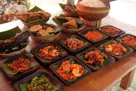 5 Makanan Enak di Bali yang Dijual dengan Harga Murah ...