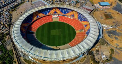 10 largest sports stadiums in India