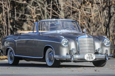 Daimler & Mercedes Collectibles 1960 MERCEDES BENZ 300 Luxury Car ...