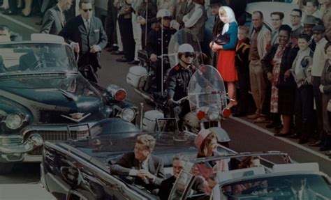 Babushka Lady: The Unidentified Witness of Dealey Plaza - Discovery UK