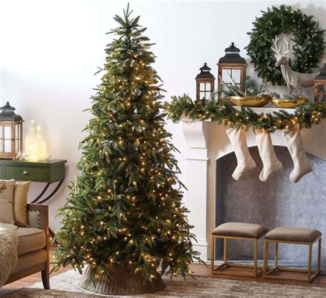 Beautiful and Amazing Artificial Christmas Trees - Live Enhanced