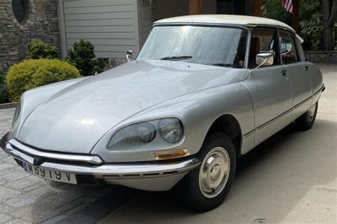 Euro 1973 Citroen DS23 Pallas 5-Speed for sale on BaT Auctions - sold for $40,250 on September 7 ...