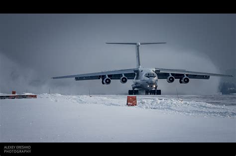 Snow Landing - | Fighter jets, Landing, Snow