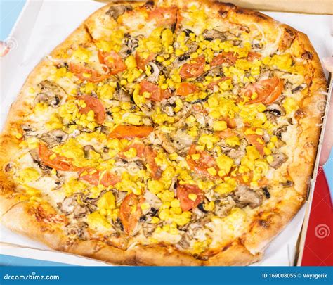 Big Fresh Pizza in Box, Junk Food Stock Image - Image of takeaway ...