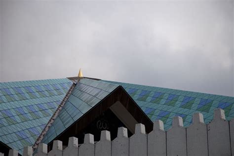 The word Allah written in stained glass | Masjid Negara | Kuala Lumpur ...