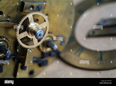 Clock movement hi-res stock photography and images - Alamy