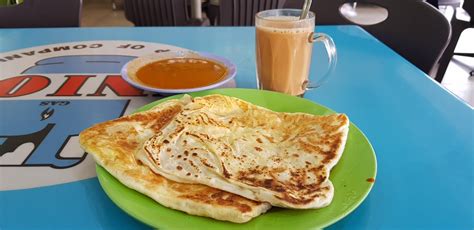 Roti Prata Egg at 7 Star Restaurant - Halal Tag Singapore