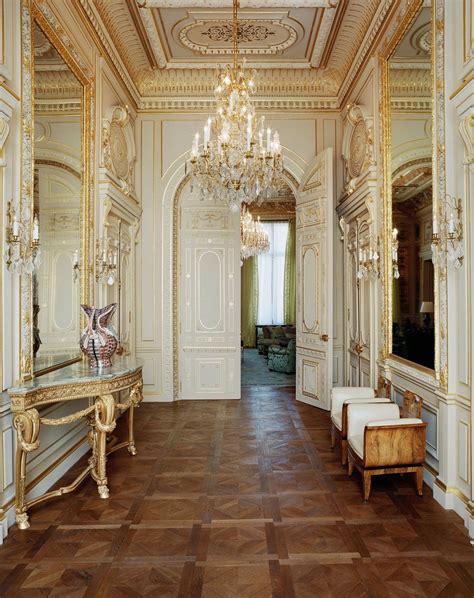 Inside This Mesmerizing Paris Mansion by AD100 Decorator Jacques Grange ...