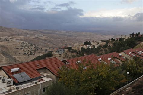 Why Israeli settlements debate is heating up again - CSMonitor.com