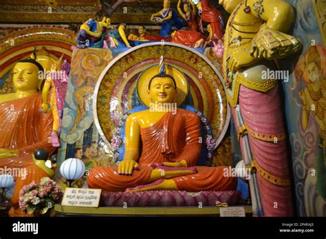 Colombo Temple Sri Lanka Stock Photo - Alamy