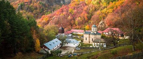 Romania: Mountains to Monasteries | Back-Roads Touring