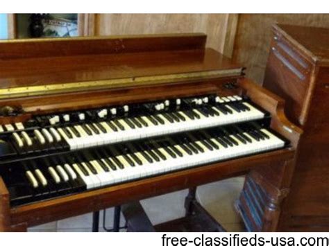 Hammond B3 with Leslie 122 speaker - Musical Instruments - Mattawa ...