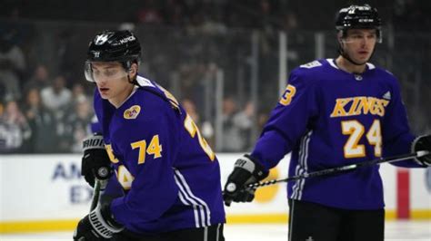 Kings' Tyler Toffoli Uses Stanley Cup As Giant Ice Cream Dish (Photo) - NESN.com