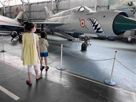 Visiting the Air Force Museum in New Delhi, India - Tomimimi.com ...