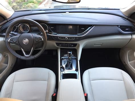 2020 Buick Regal: 134 Interior Photos | U.S. News