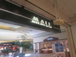 Mall | From Boscov's to the Mall. Pictures of this mall will… | Flickr