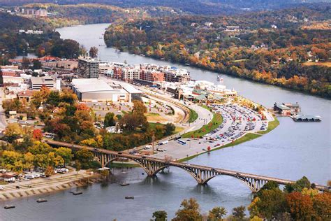 This Small Town in the Ozarks Was Voted the Best Destination for RVers ...