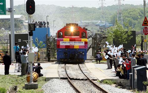 Seoul moves forward with inter-Korean railway project