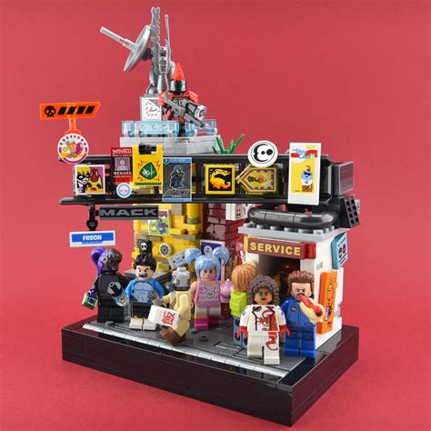 The City Center, A Cyberpunk 2077 Lego Build - EverydayBricks